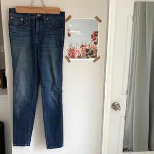 Madewell 10 inch high rise blue skinny jeans
